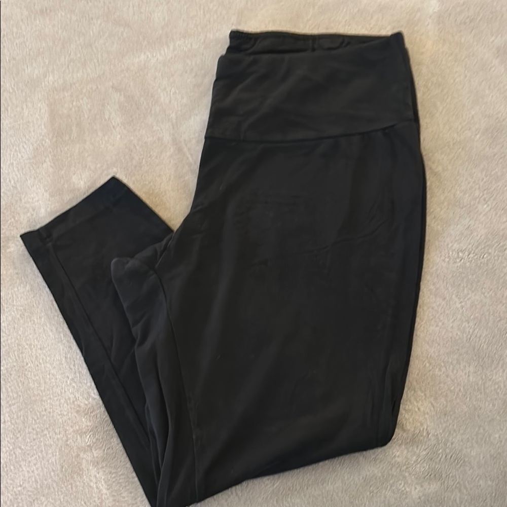 Terra & Sky Black Leggings